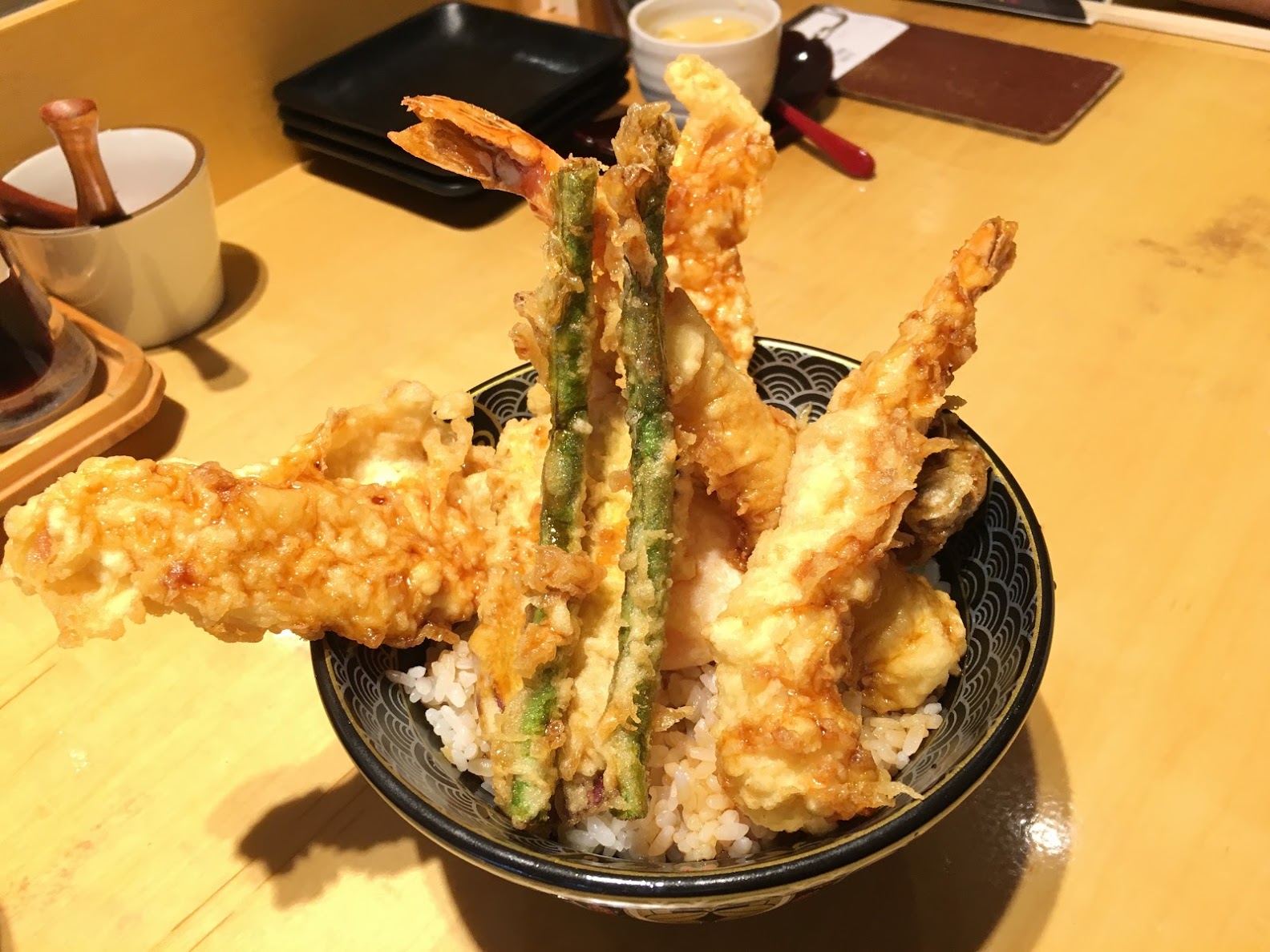 天丼屋K シンガポールで和食ランチ・銀座いつきの絶品天丼！ | もこす
